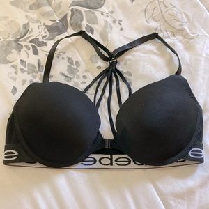 LAST CALL!! BeBe front-clasp pushup 34B